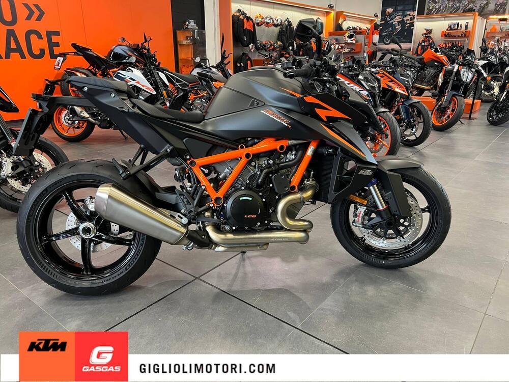 KTM 1390 Super Duke R (2024 - 26) (3)