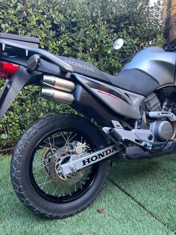 Honda Transalp XL 650V (2005 - 06) (2)