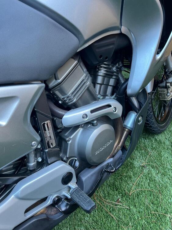 Honda Transalp XL 650V (2005 - 06) (3)