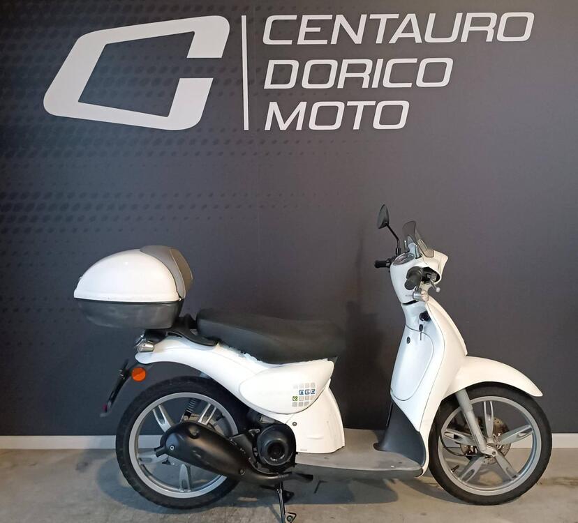 Aprilia Scarabeo 50 2t (2008 - 17)