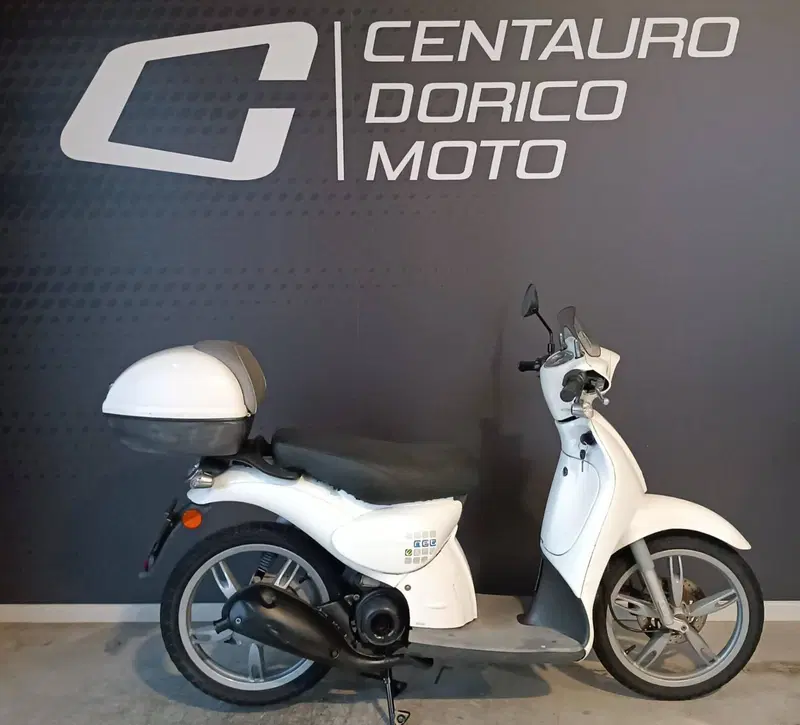 Aprilia Scarabeo 50 2t (2008 - 17)