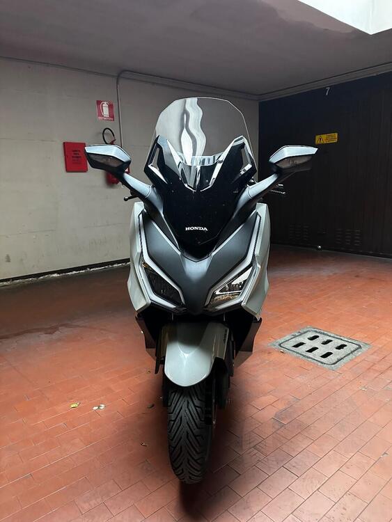 Honda Forza 350 Deluxe (2022 - 24) (3)