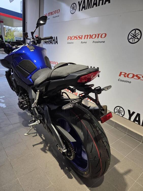 Yamaha MT-10 (2022 - 25) (2)