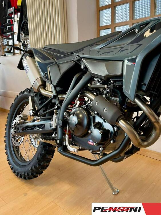 Betamotor RR 125 4T Enduro T - X Special Edition (2025) (5)