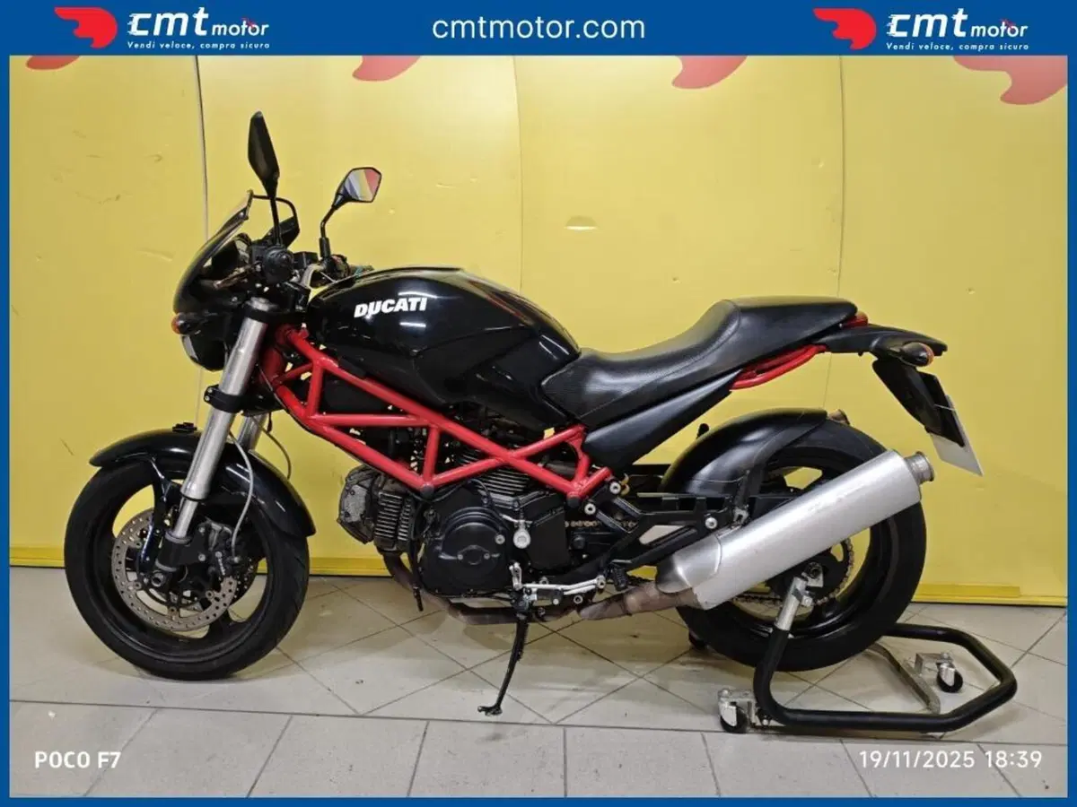 Ducati Monster 695 (2006 - 08) (3)
