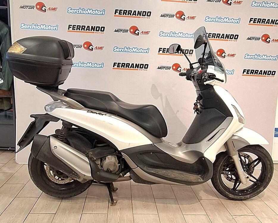 Piaggio Beverly 350 SportTouring ie (2011 - 15)
