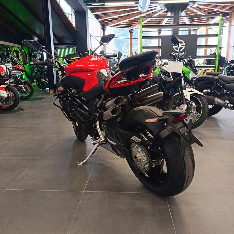 MV Agusta Brutale 1000 RS (2022 - 25) (4)
