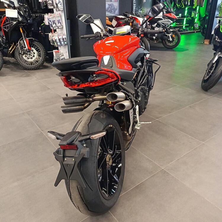 MV Agusta Brutale 1000 RS (2022 - 25) (5)