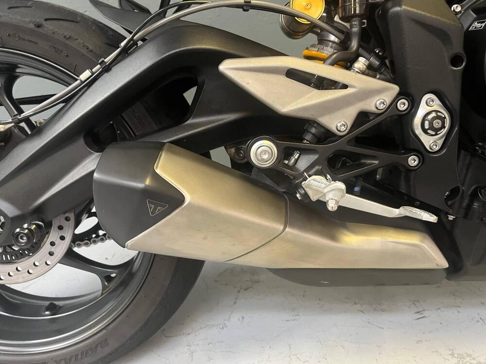 Triumph Street Triple 765 RS (2023 - 25) (5)