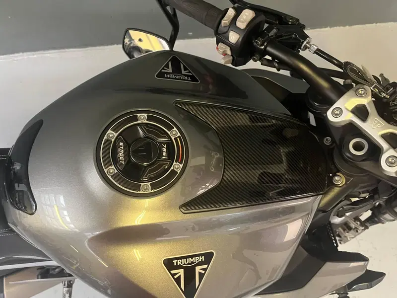 Triumph Street Triple 765 RS (2023 - 26) (13)