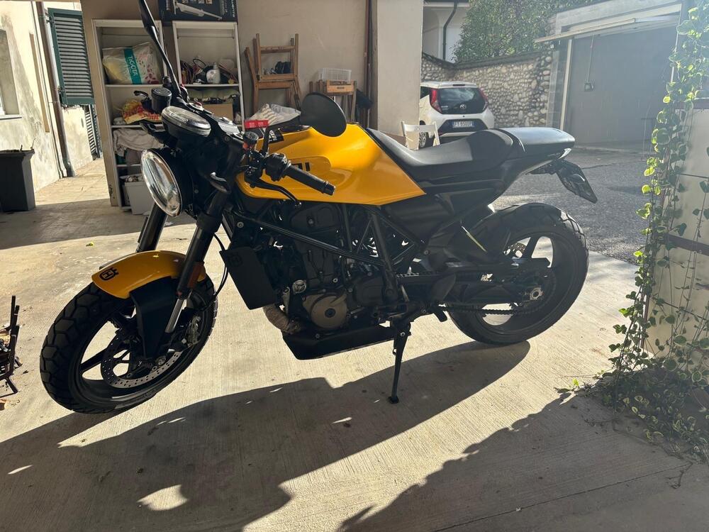 Husqvarna Vitpilen 701 (2018 - 19) (2)