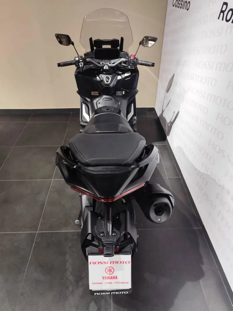 Yamaha T-Max 560 Tech Max (2022 - 24) (4)