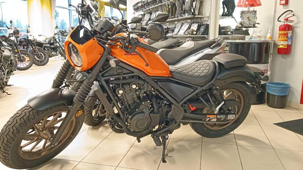 Honda CMX 500 Rebel + Special Edition (2025) (4)