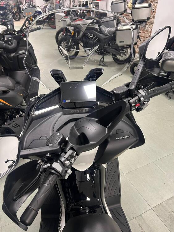 Zontes ZT368-E (2025) (4)