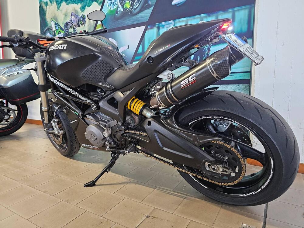 Ducati Monster 696 (2008 - 13) (4)