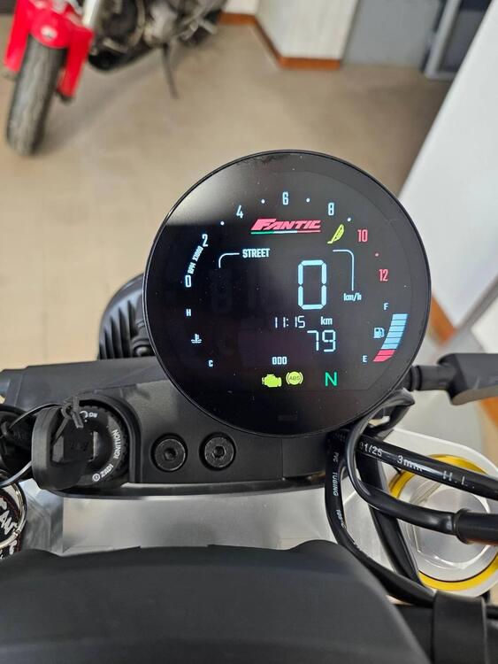 Fantic Motor Caballero 500 Deluxe (2025) (2)