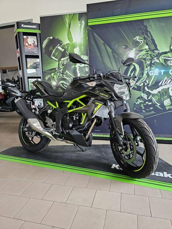 Kawasaki Z 125 (2021 - 24) (2)