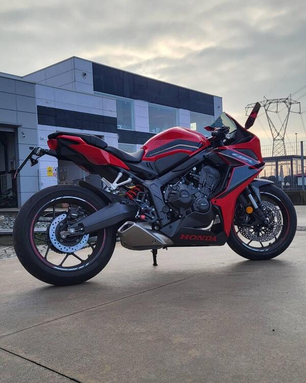 Honda CBR 650 R (2021 - 23) (2)