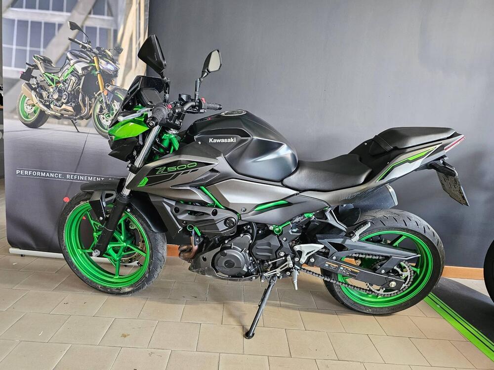 Kawasaki Z 500 SE (2024 - 26) (2)
