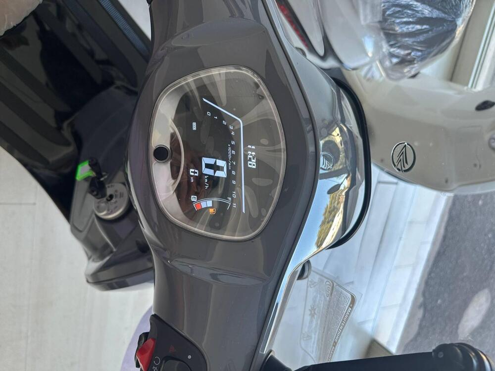 Keeway Motor Iskia 125 (2023 - 25) (4)