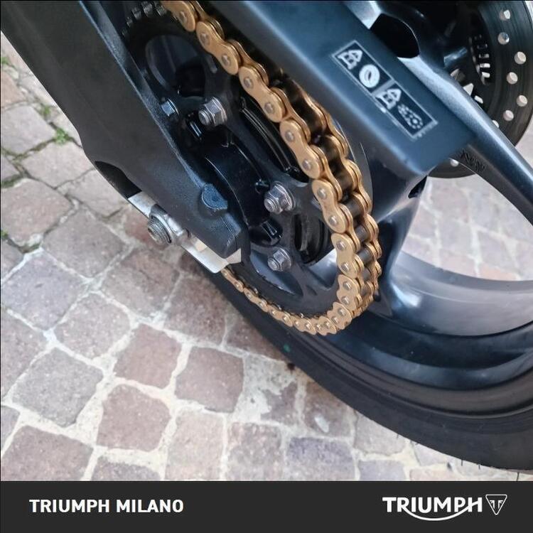 Triumph Street Triple RS (2020 - 22) (3)