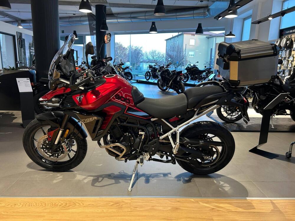 Triumph Tiger 900 GT Pro (2024 - 25) (3)