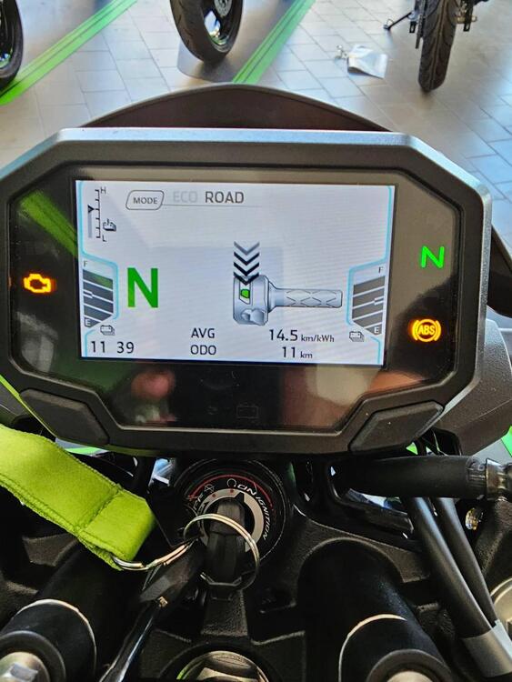 Kawasaki Z e-1 (2024 - 25) (2)