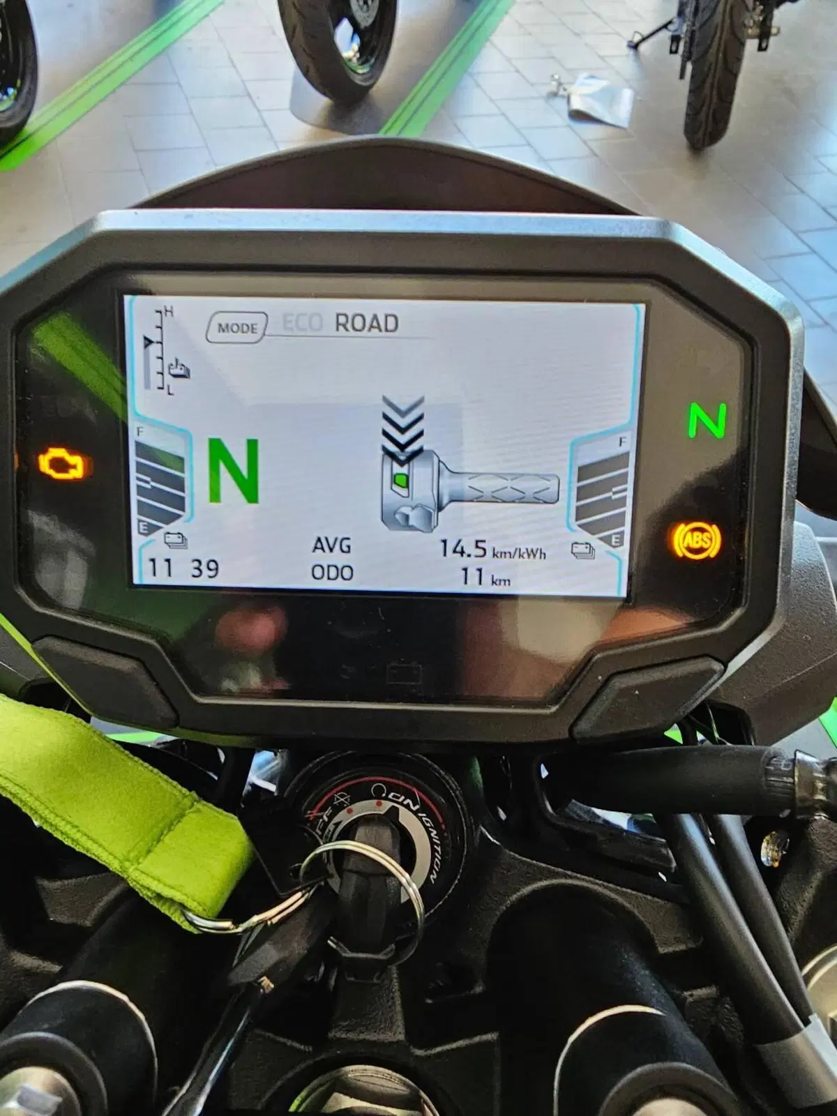 Kawasaki Z e-1 (2024 - 26) (2)