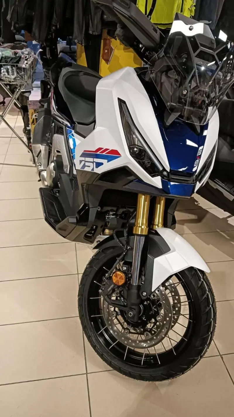 Honda X-ADV 750 Special Edition (2026) (5)
