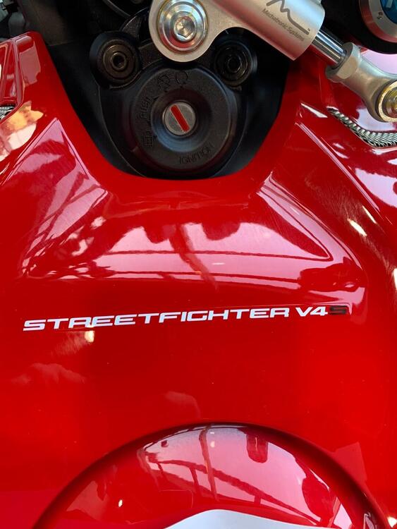Ducati Streetfighter V4 1100 S (2021 - 22) (5)