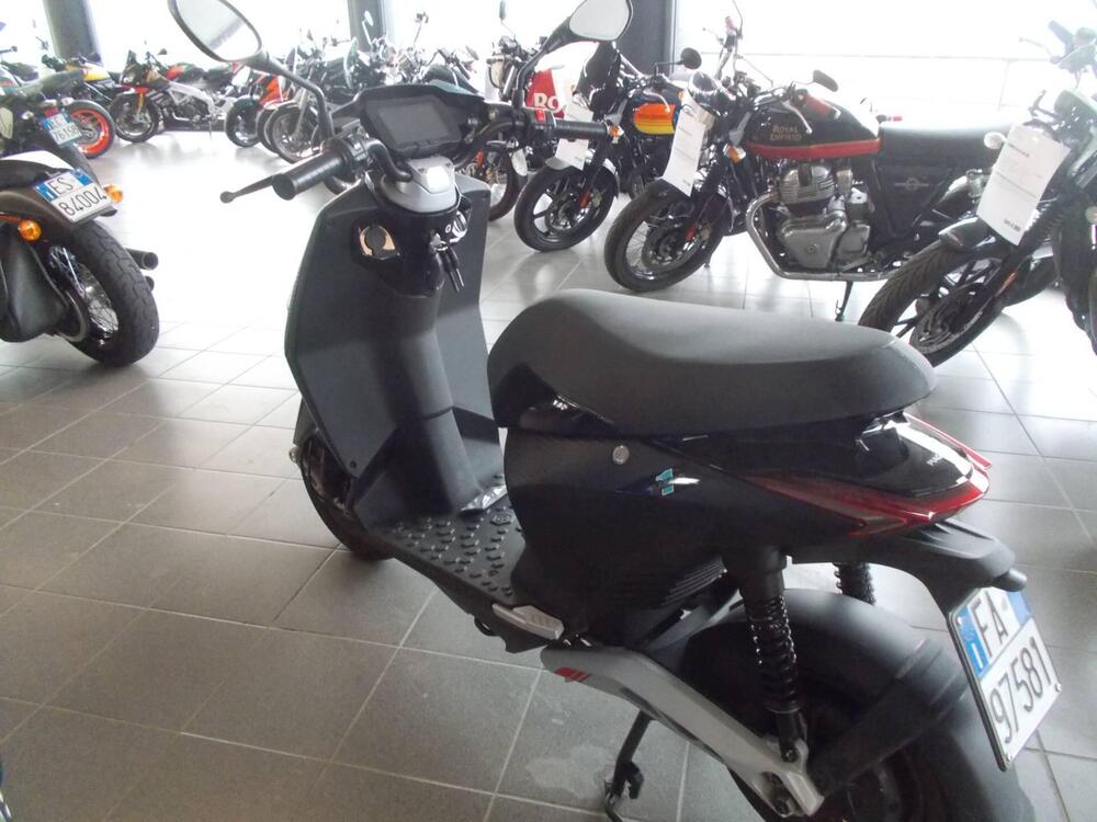 Piaggio 1 Active (2022 - 25)