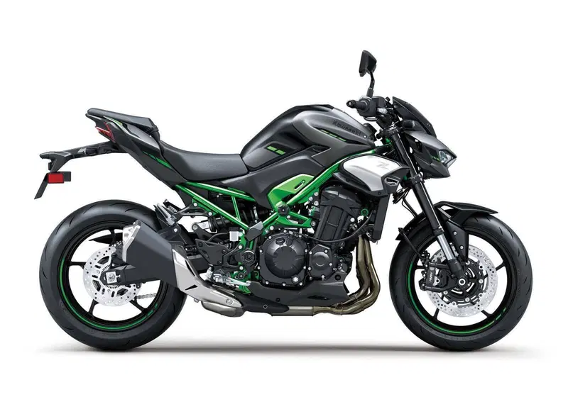 Kawasaki Z 900 (2025 - 26)