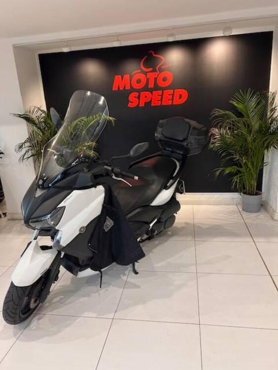 Yamaha X-Max 250 (2014 - 16) (4)
