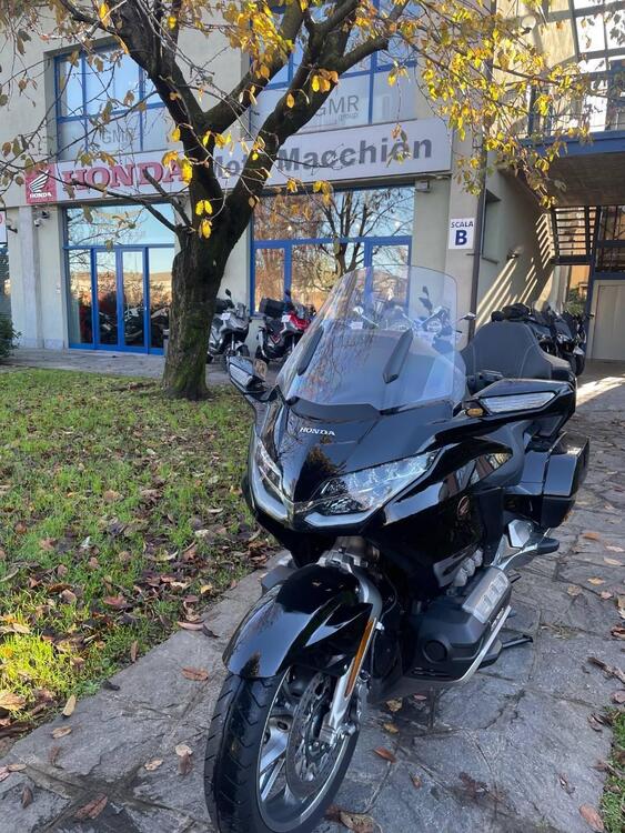 Honda GL 1800 Gold Wing Tour DTC (2018 - 20) (3)