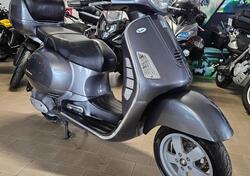 Vespa Granturismo 200 L usata