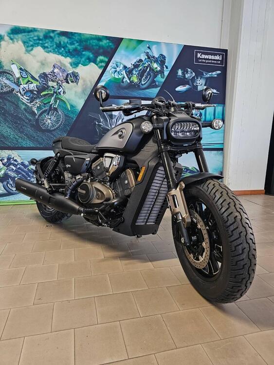 QJ Motor SRV 600 V (2025) (4)