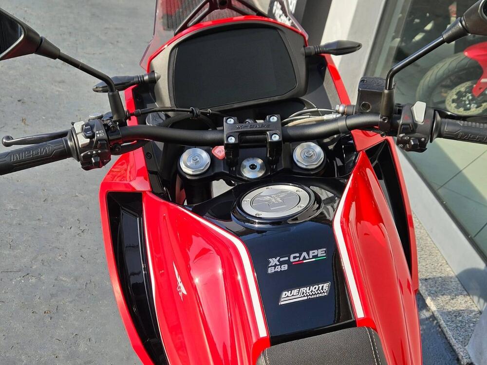Moto Morini X-Cape 650 Gold Wheels Edition (2022 - 25) (5)