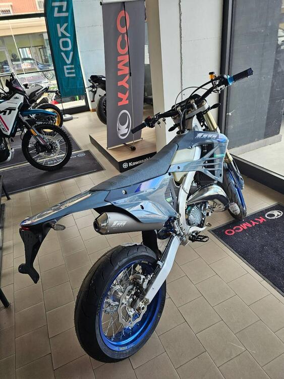 Tm Moto SMR 125 ES Fi 2T (2025) (3)