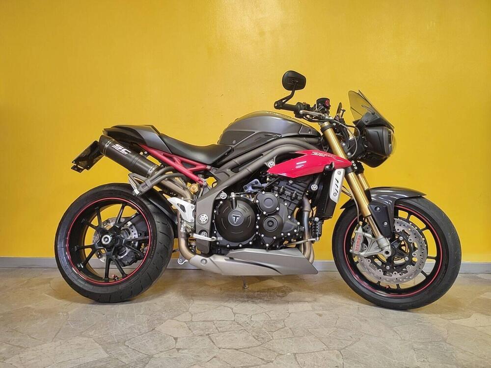Triumph Speed Triple 1050 R ABS (2016 - 17) (3)