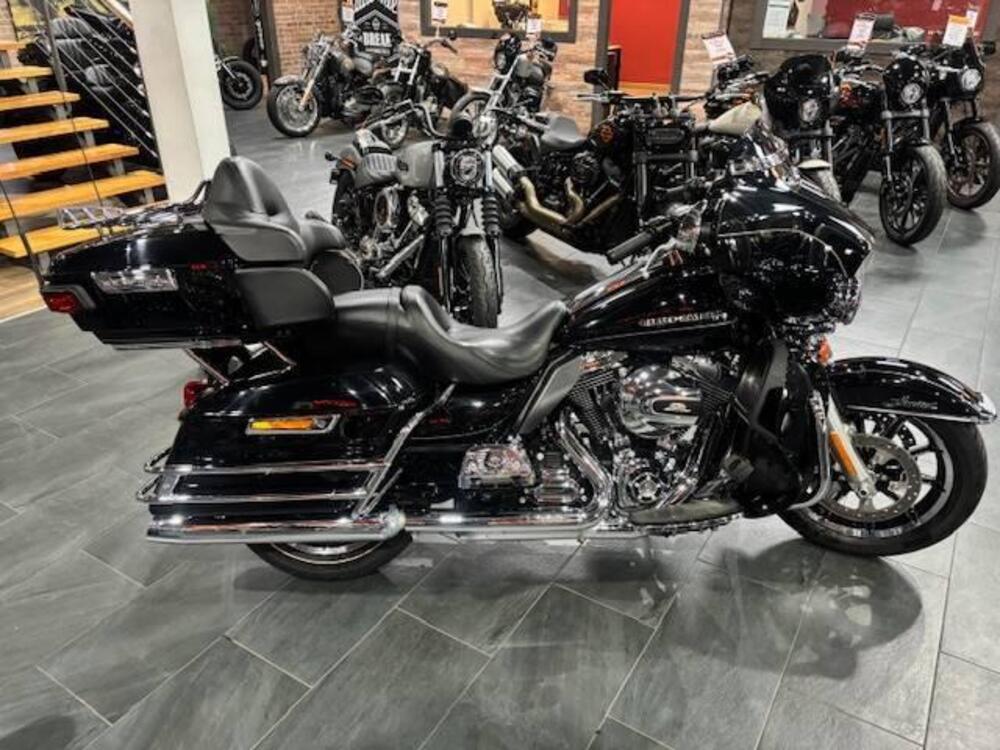 Harley-Davidson 1690 Electra Glide Ultra Limited (2014 - 15) - FLHTK (2)