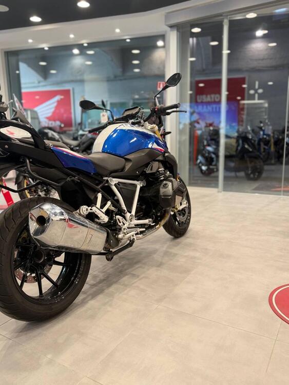 Bmw R 1250 R (2021 - 25)