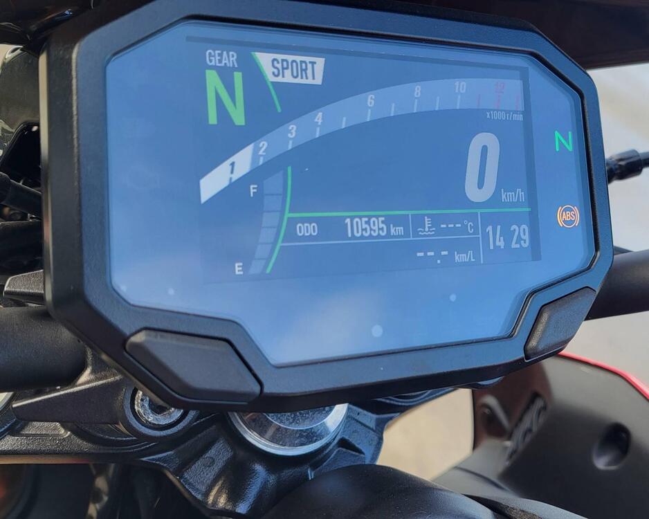 Kawasaki Z 900 50th Anniversary (2022 - 23) (4)