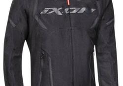 Giubbotto IXON mod. Striker nero