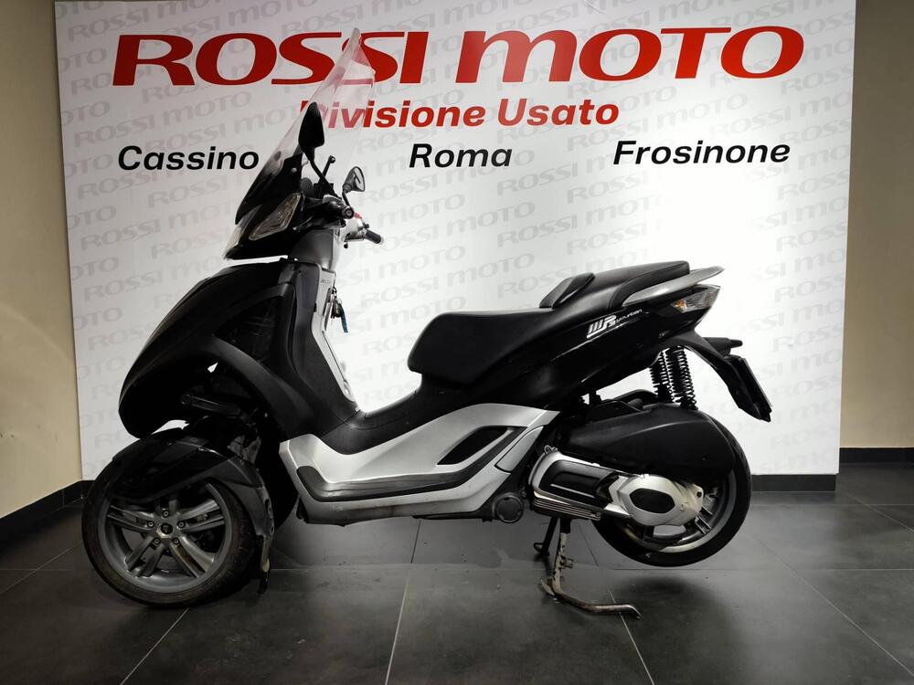 Piaggio MP3 300 (2010 - 11)