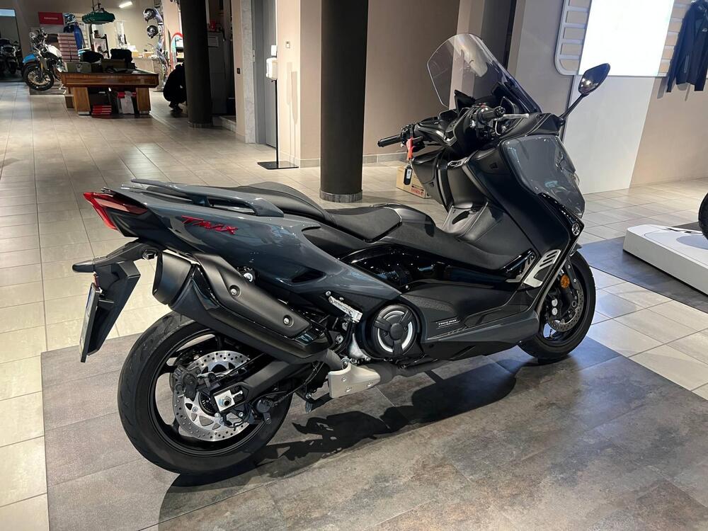 Yamaha T-Max 560 (2020 - 21) (4)