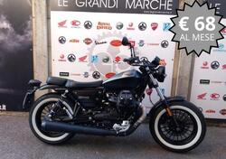 Moto Guzzi V9 Bobber (2021 - 25) usata