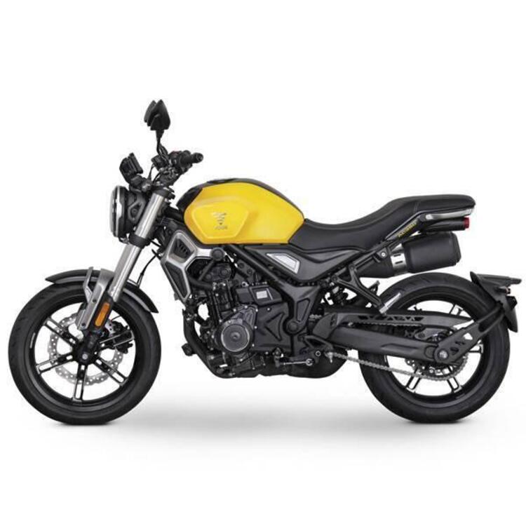 Voge Trofeo 350AC (2022 - 25) (2)