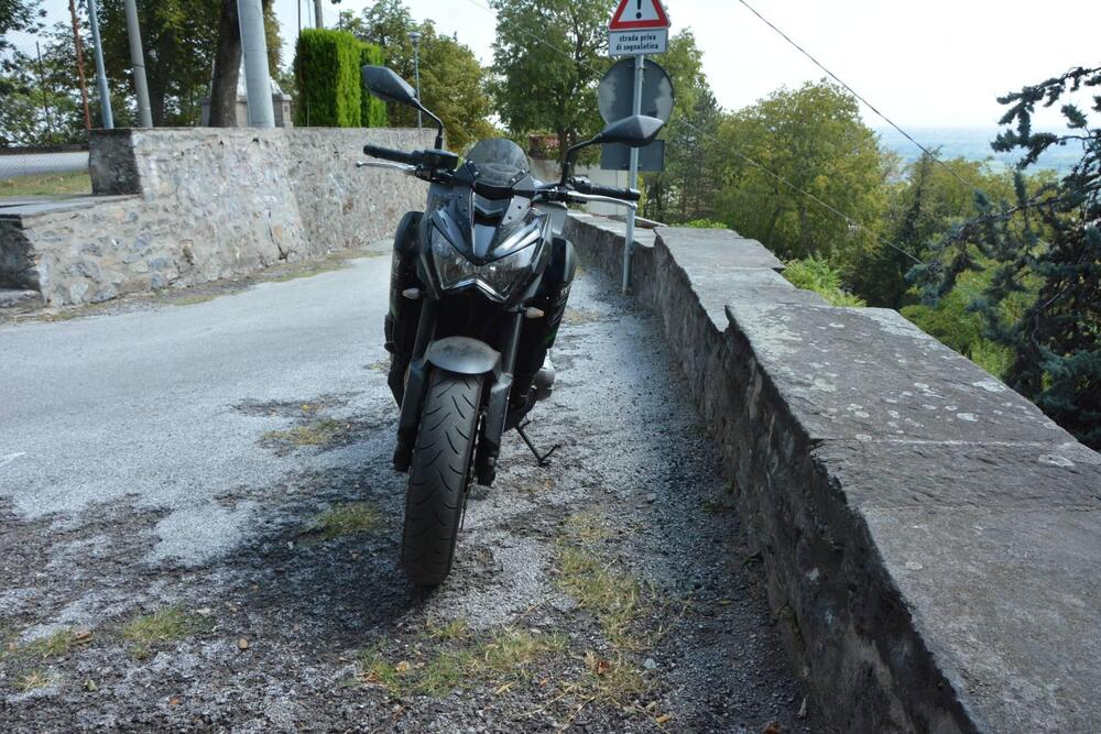 Kawasaki Z 800 ABS (2012 - 16) (2)