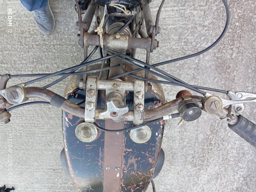 Benelli 175 sport  targa 1 numero (3)