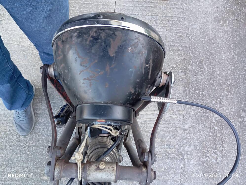 Benelli 175 sport  targa 1 numero (4)